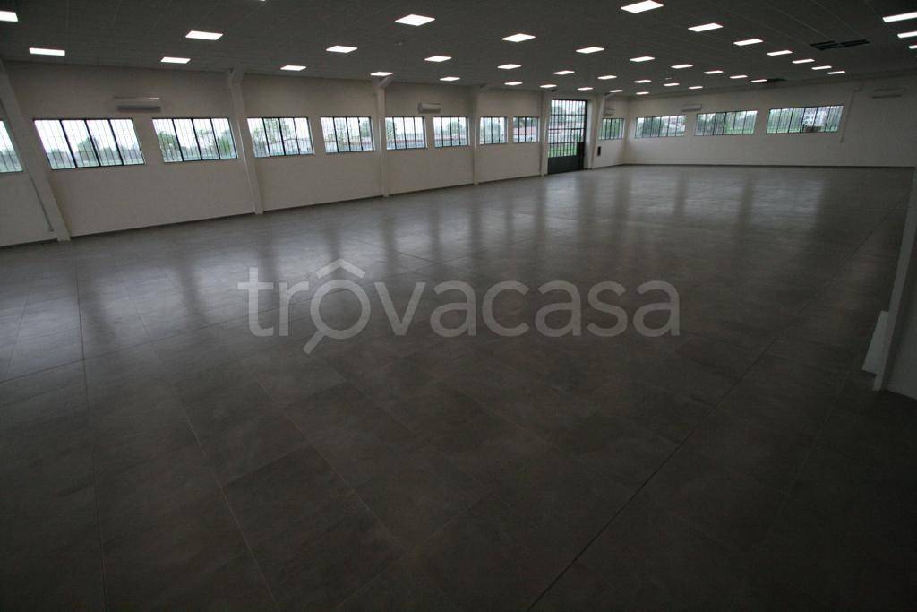 negozio in affitto a Gorgonzola