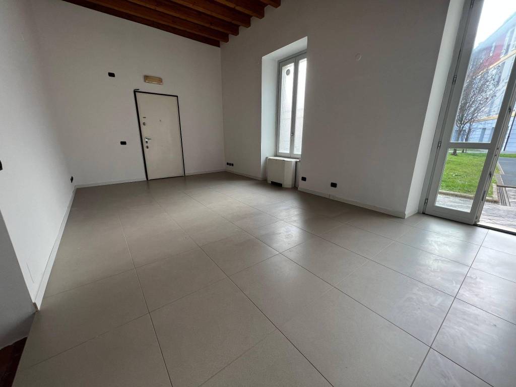 negozio in affitto a Gorgonzola