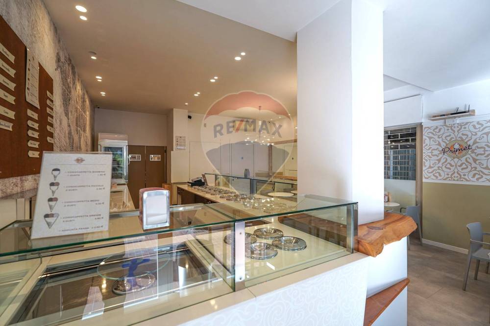 locale commerciale in affitto a Grezzago