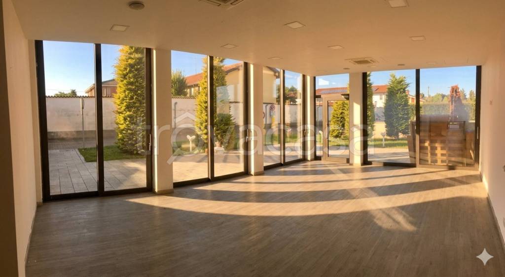 negozio in affitto ad Inveruno
