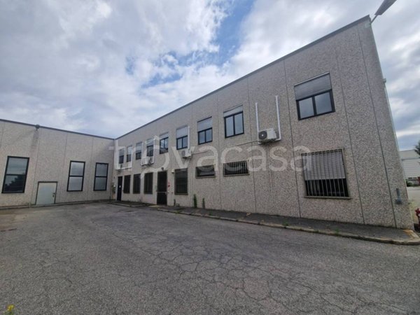 casa semindipendente in affitto ad Inveruno