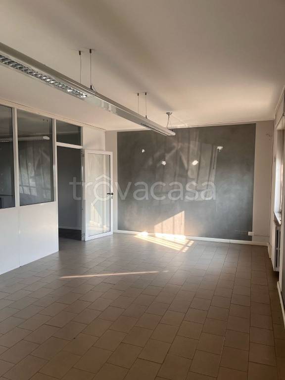 ufficio in affitto ad Inzago