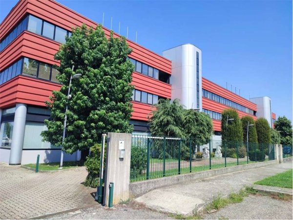 ufficio in affitto ad Inzago