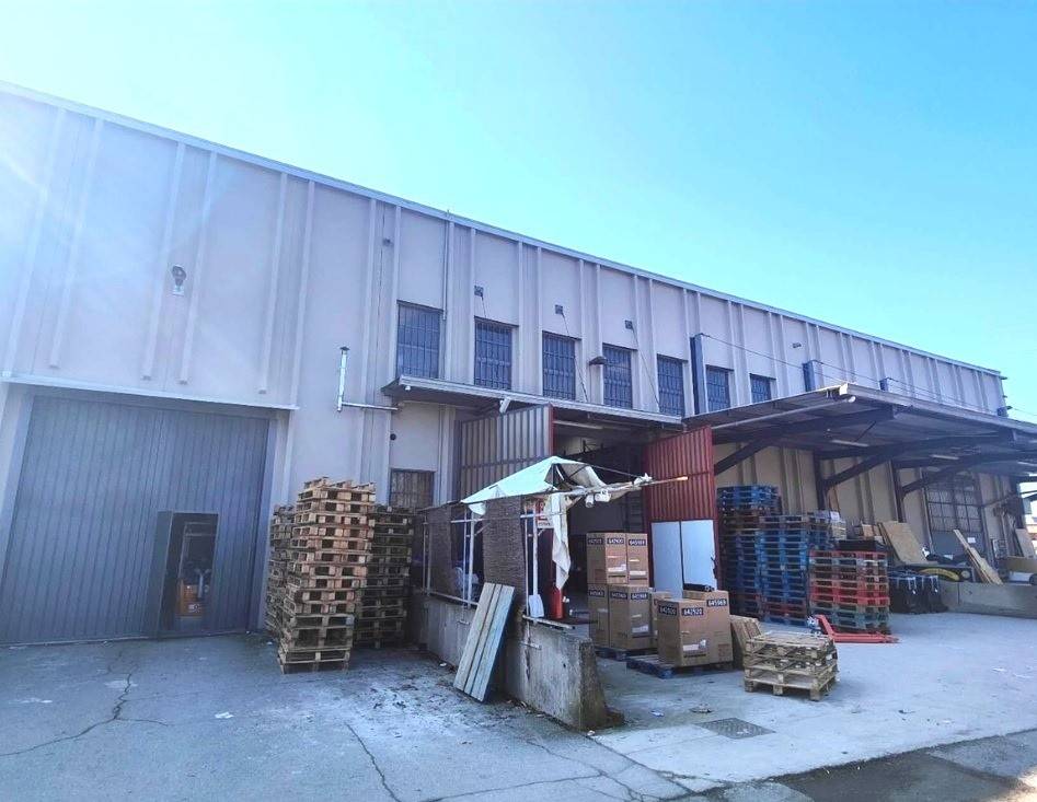 locale commerciale in affitto ad Inzago