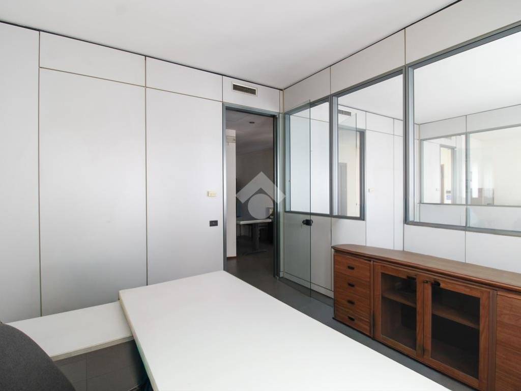 negozio in affitto ad Inzago