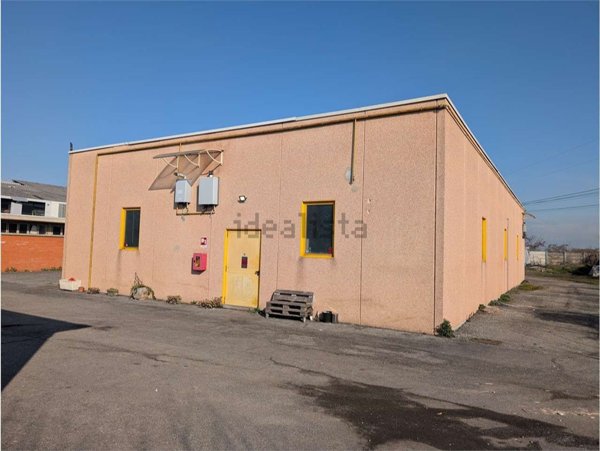 locale di sgombero in affitto ad Inzago