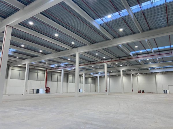 locale commerciale in affitto ad Inzago