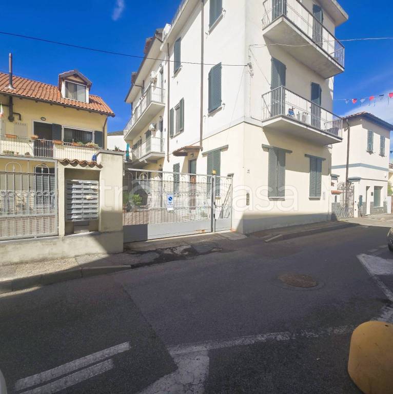 appartamento in affitto a Lacchiarella in zona Mettone