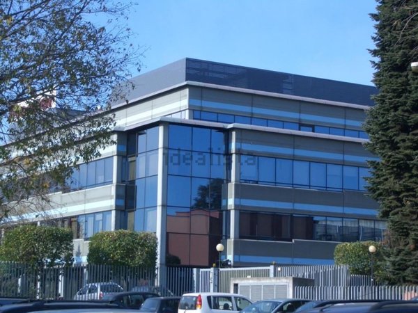 ufficio in affitto a Lainate