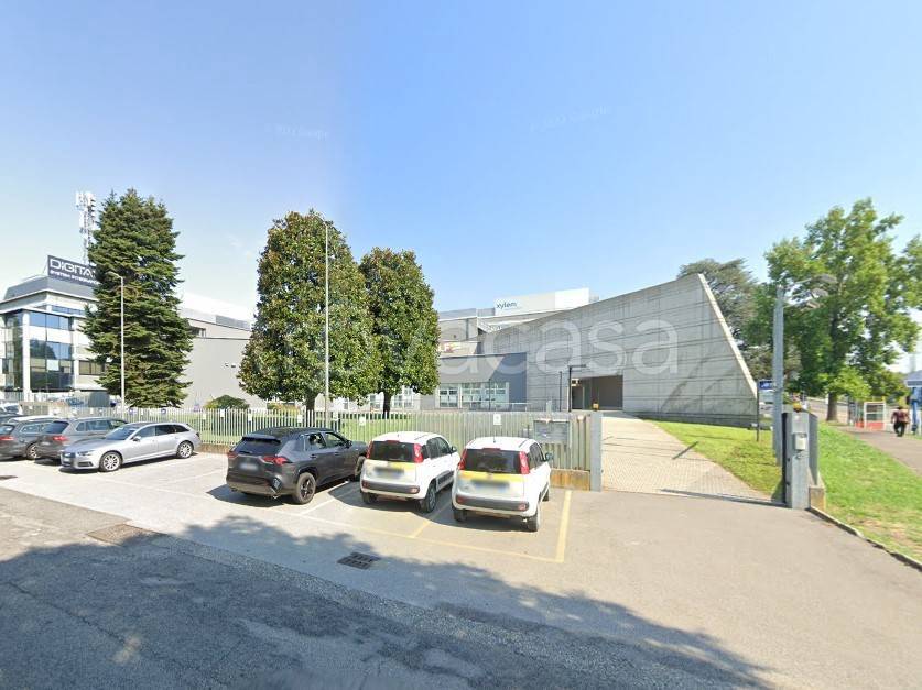 ufficio in affitto a Lainate