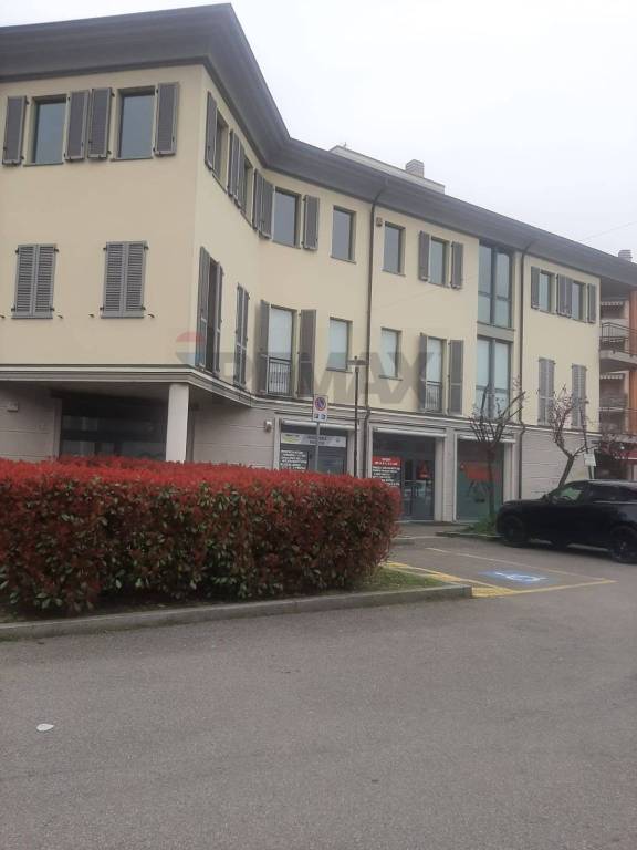 appartamento in affitto a Lainate