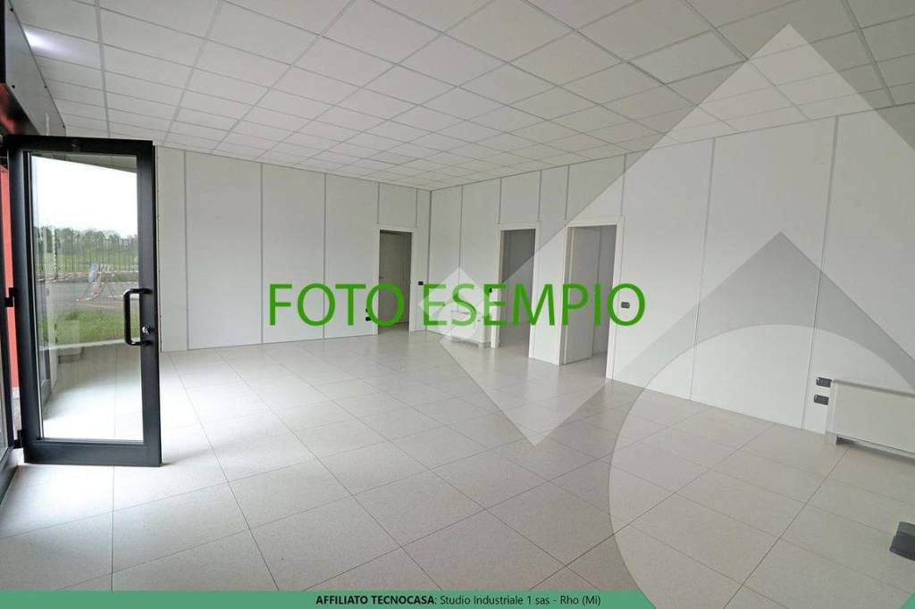 locale commerciale in affitto a Lainate