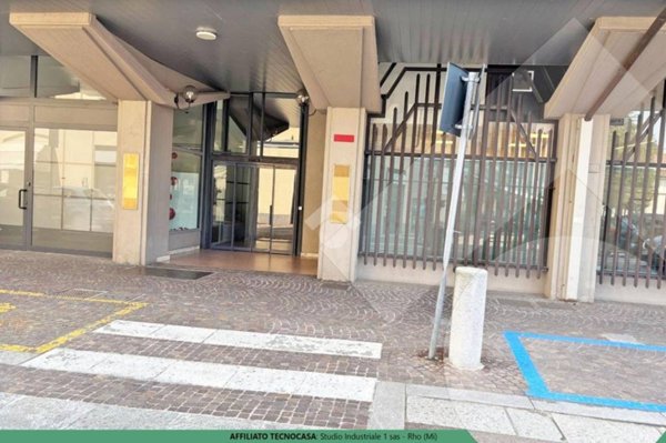 ufficio in affitto a Lainate