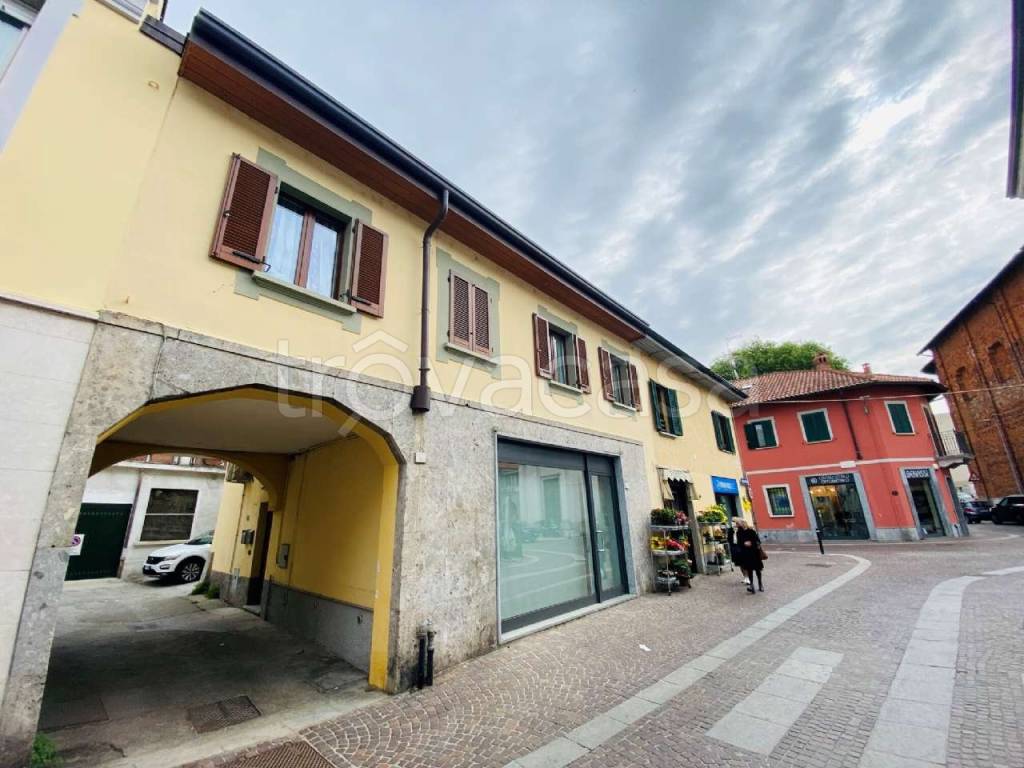 appartamento in affitto a Lainate