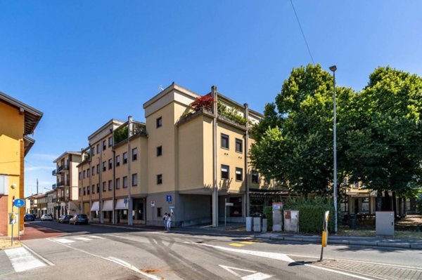 ufficio in affitto a Lainate