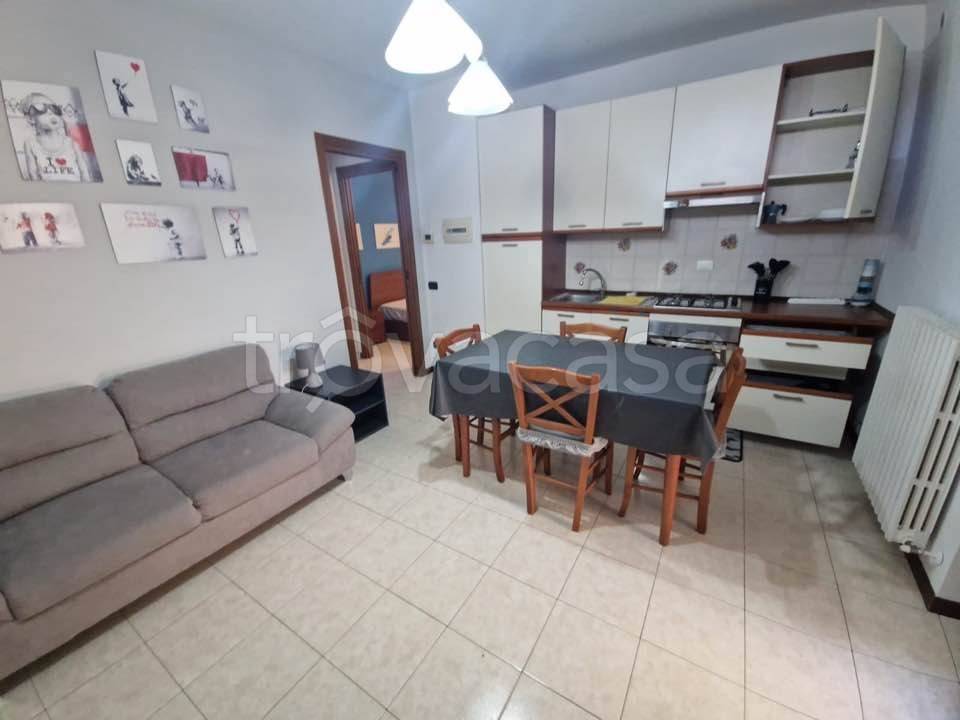 appartamento in affitto a Lainate in zona Pagliera