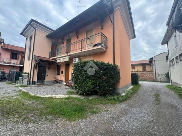 appartamento in affitto a Lainate