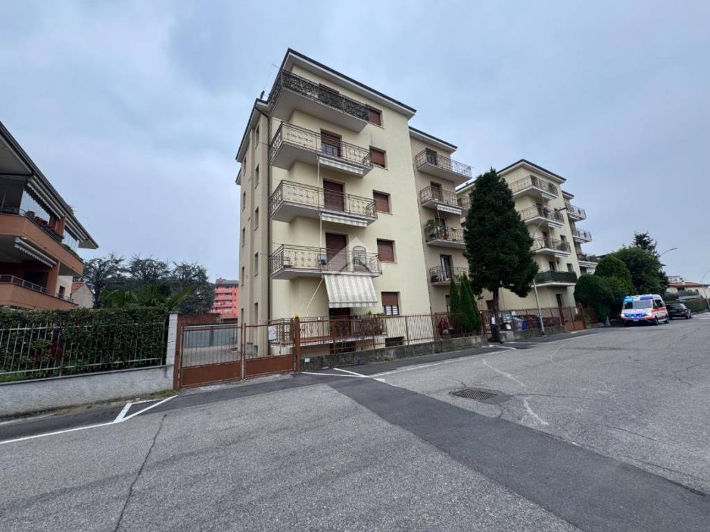 appartamento in affitto a Lainate