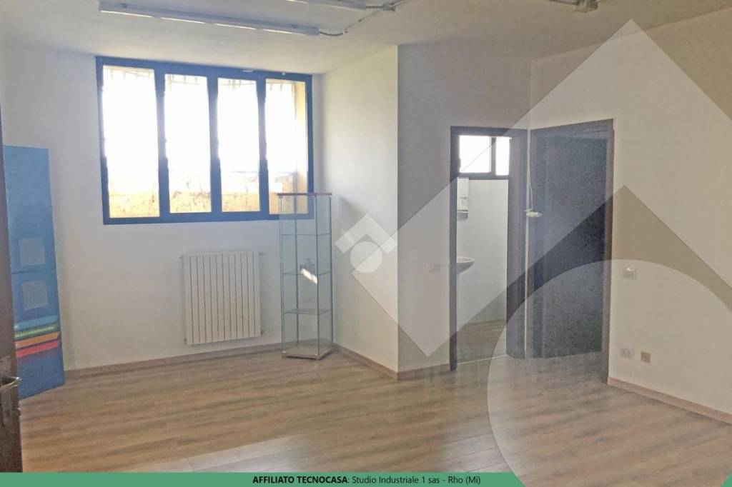 ufficio in affitto a Lainate in zona Barbaiana