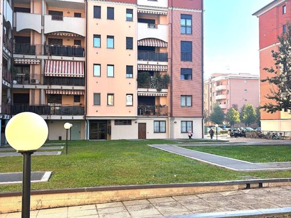 appartamento in affitto a Lainate