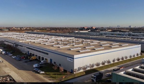 locale di sgombero in affitto a Lainate