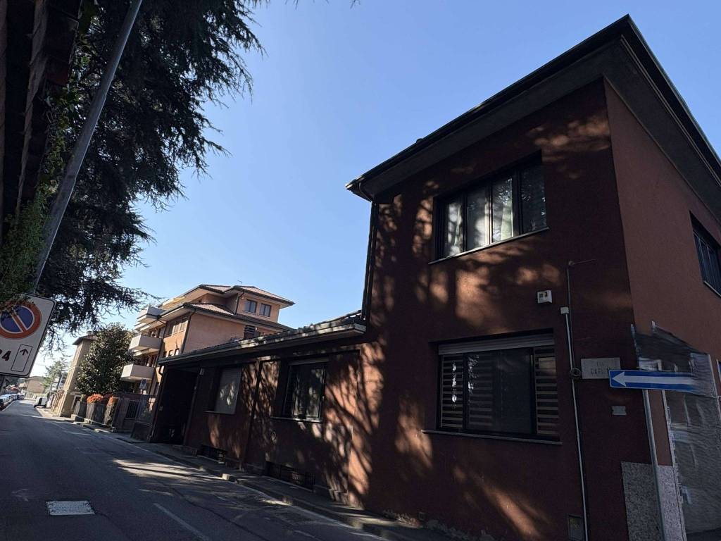 ufficio in affitto a Lainate