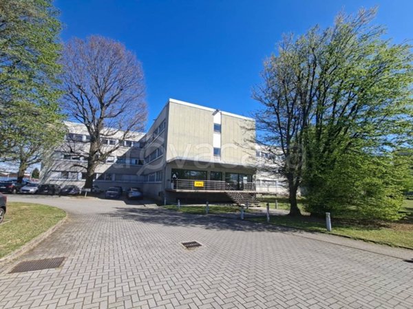 ufficio in affitto a Lainate