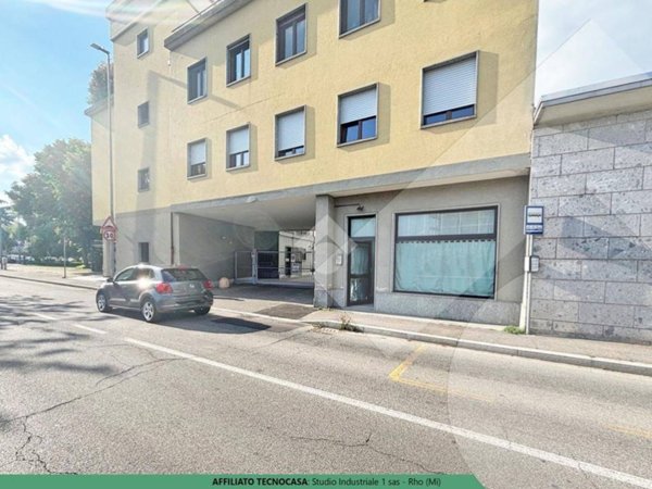 negozio in affitto a Lainate