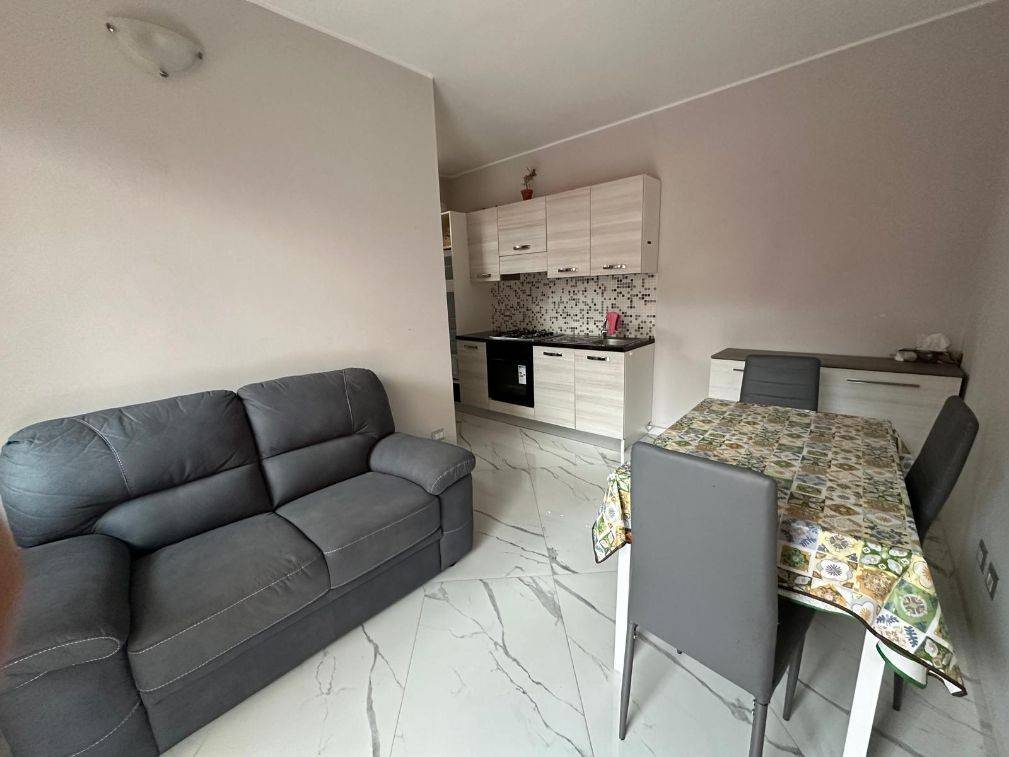 appartamento in affitto a Lainate in zona Barbaiana