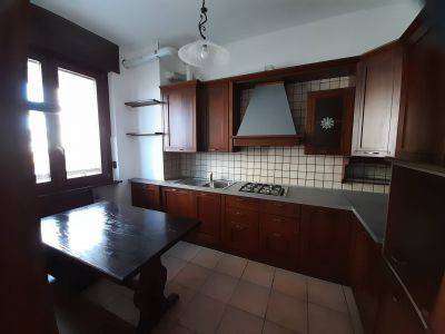 appartamento in affitto a Lainate in zona Pagliera