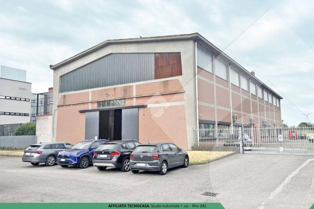locale commerciale in affitto a Lainate