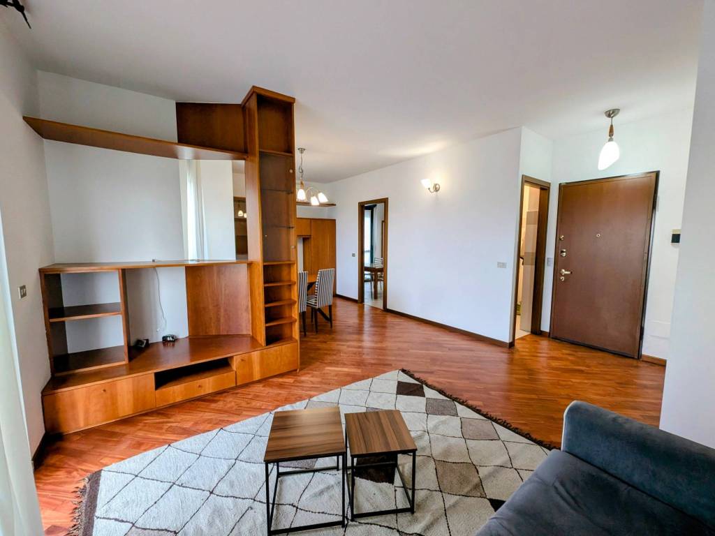 appartamento in affitto a Lainate in zona Barbaiana