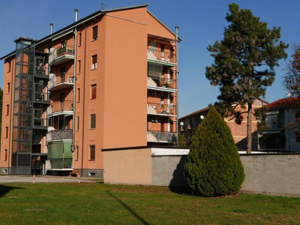 appartamento in affitto a Lainate