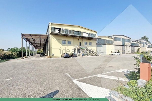 capannone in affitto a Lainate