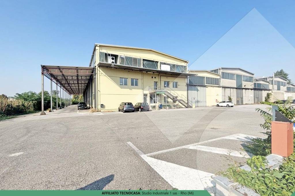 locale commerciale in affitto a Lainate
