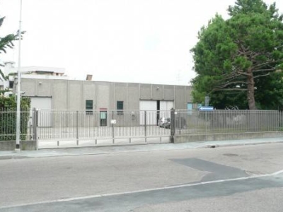 capannone in affitto a Legnano