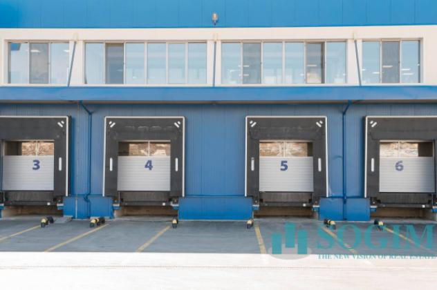 locale commerciale in affitto a Legnano