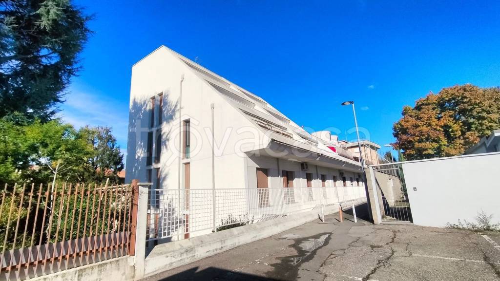 ufficio in affitto a Legnano