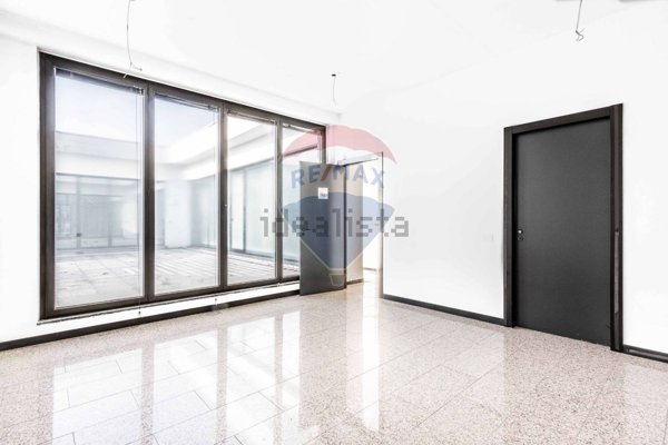 ufficio in affitto a Legnano