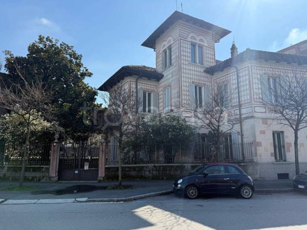 ufficio in affitto a Legnano