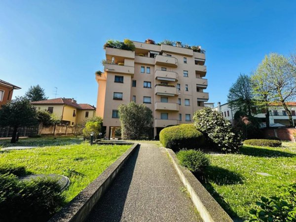 appartamento in affitto a Legnano