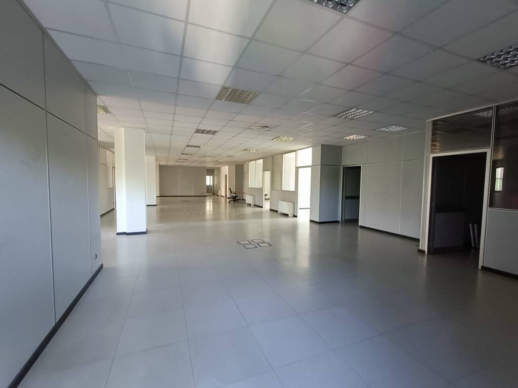 ufficio in affitto a Legnano