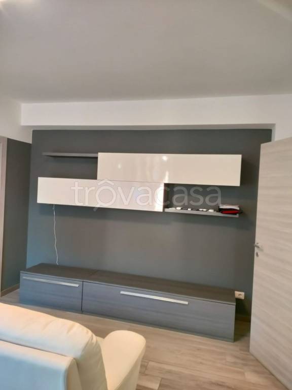 appartamento in affitto a Legnano