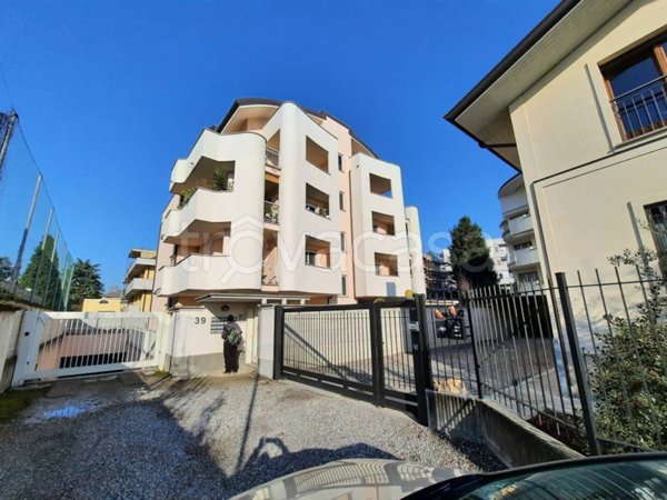 appartamento in affitto a Legnano