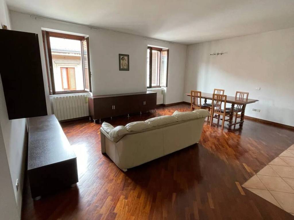 appartamento in affitto a Legnano