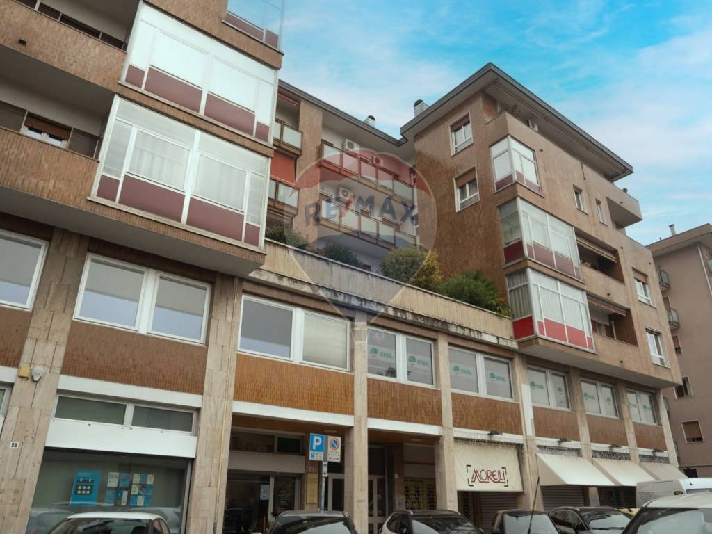 ufficio in affitto a Legnano