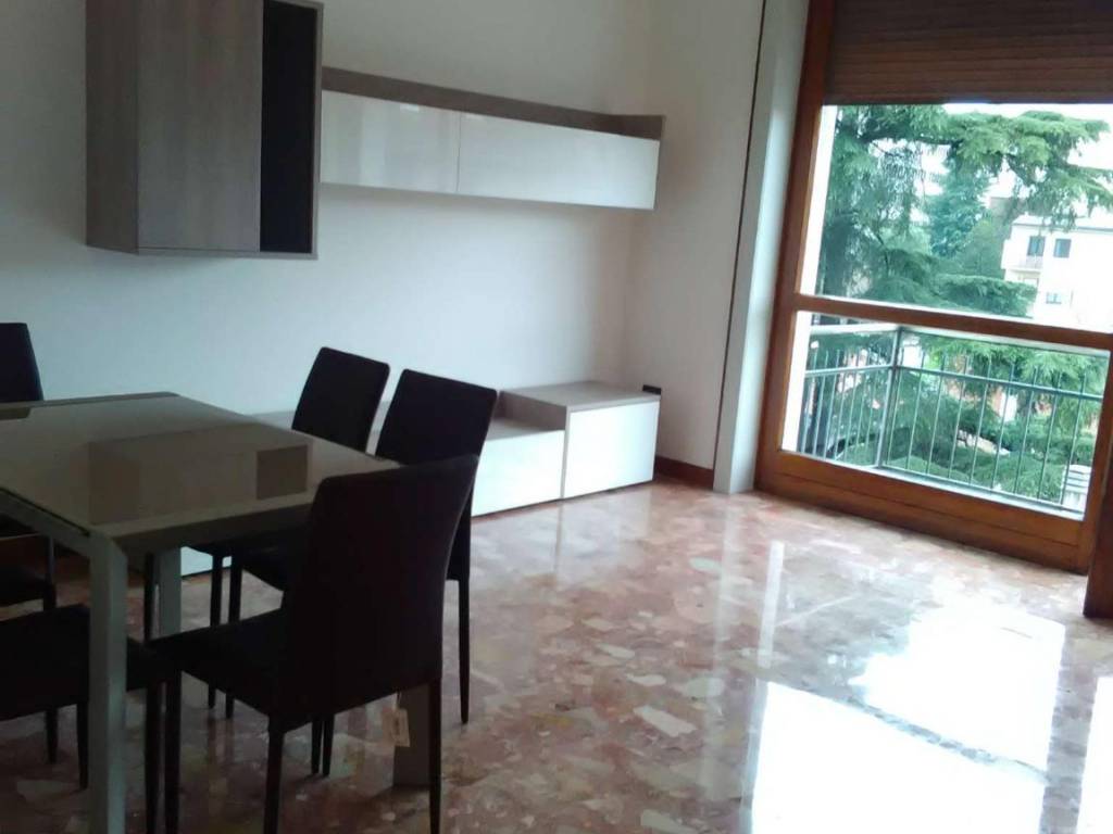 appartamento in affitto a Legnano