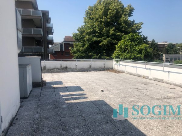 ufficio in affitto a Legnano