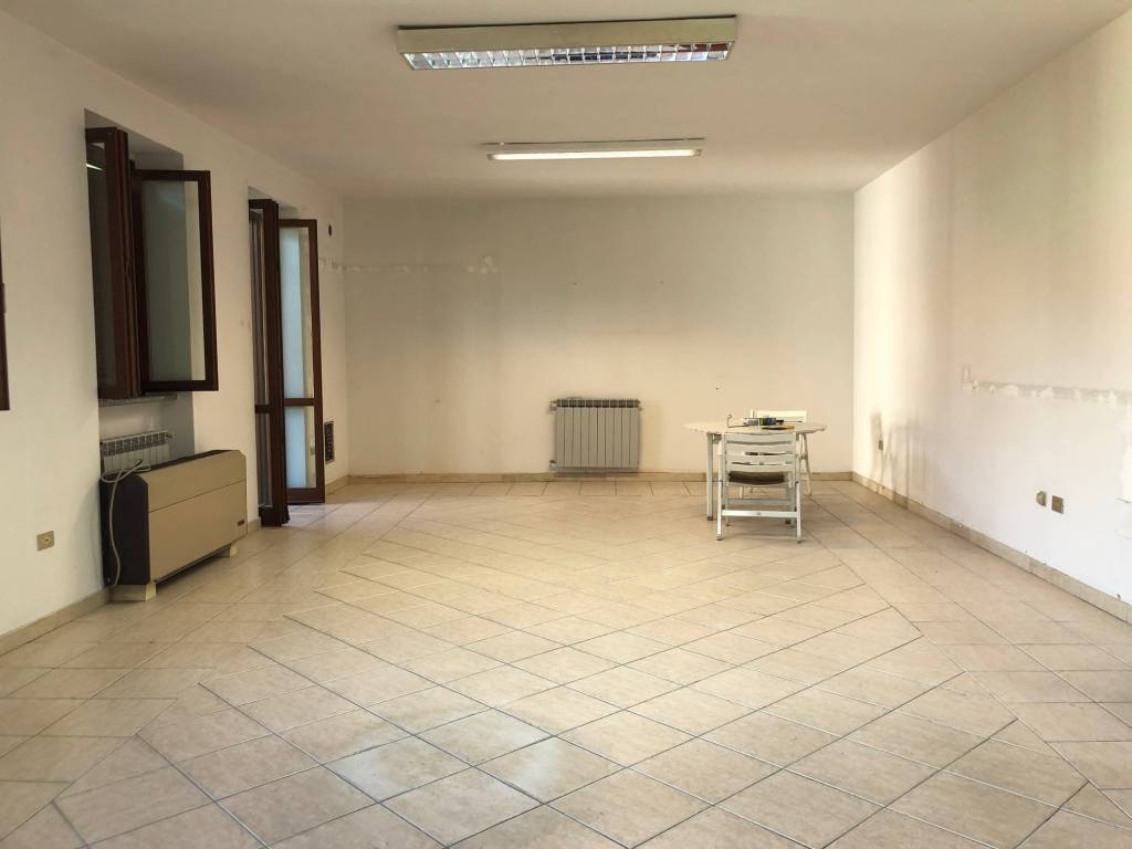 ufficio in affitto a Legnano