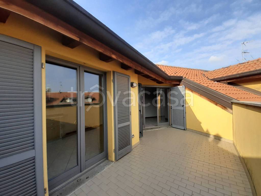 appartamento in affitto a Legnano